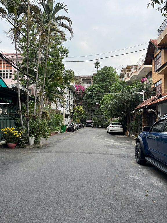 Bán nhà hẻm ô tô 1/ Phan Văn Hân, phường 17, quận Bình Thạnh, 70m2 xây 3 tầng, giá 18 tỷ